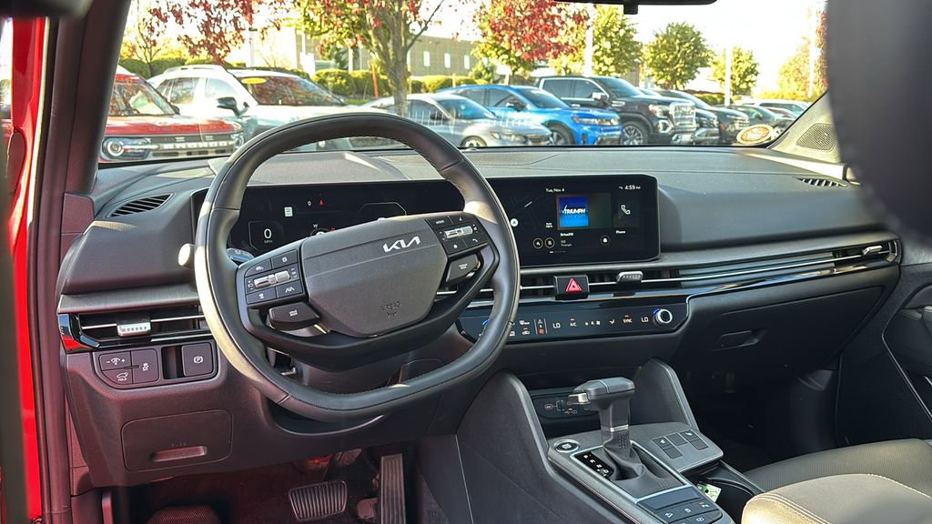 Used 2026 Kia Sportage X-Line w/ X-Line Technology Package image 13