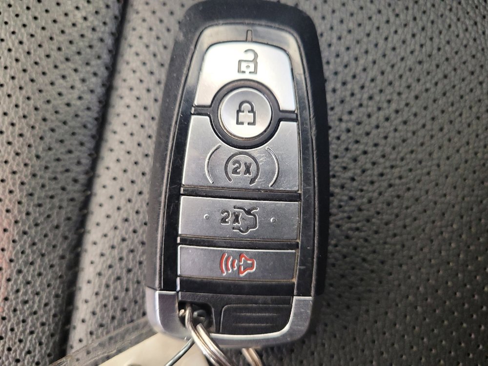Used 2022 Ford Mustang Premium RWD image 32