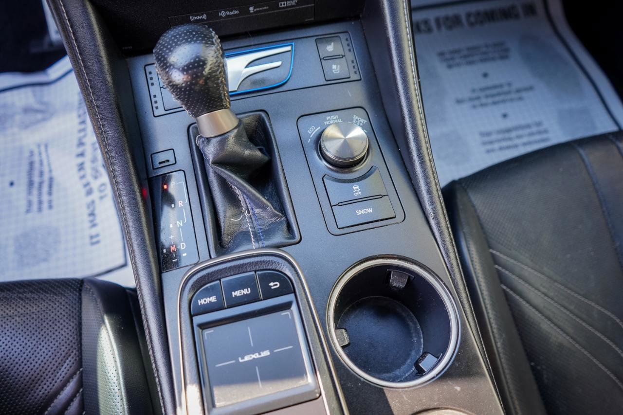 Used 2015 Lexus RC F w/ Premium Package RWD image 12
