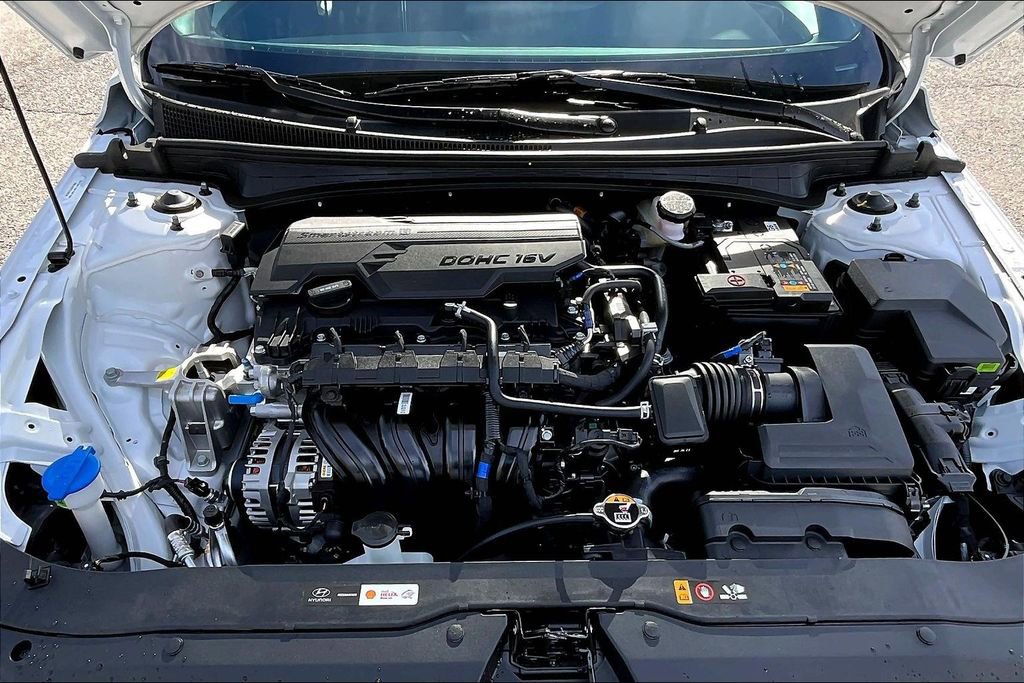 New 2026 Hyundai Elantra Sport image 12