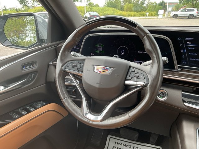 Used 2022 Cadillac Escalade Premium Luxury w/ Touring Package AWD/4WD image 22