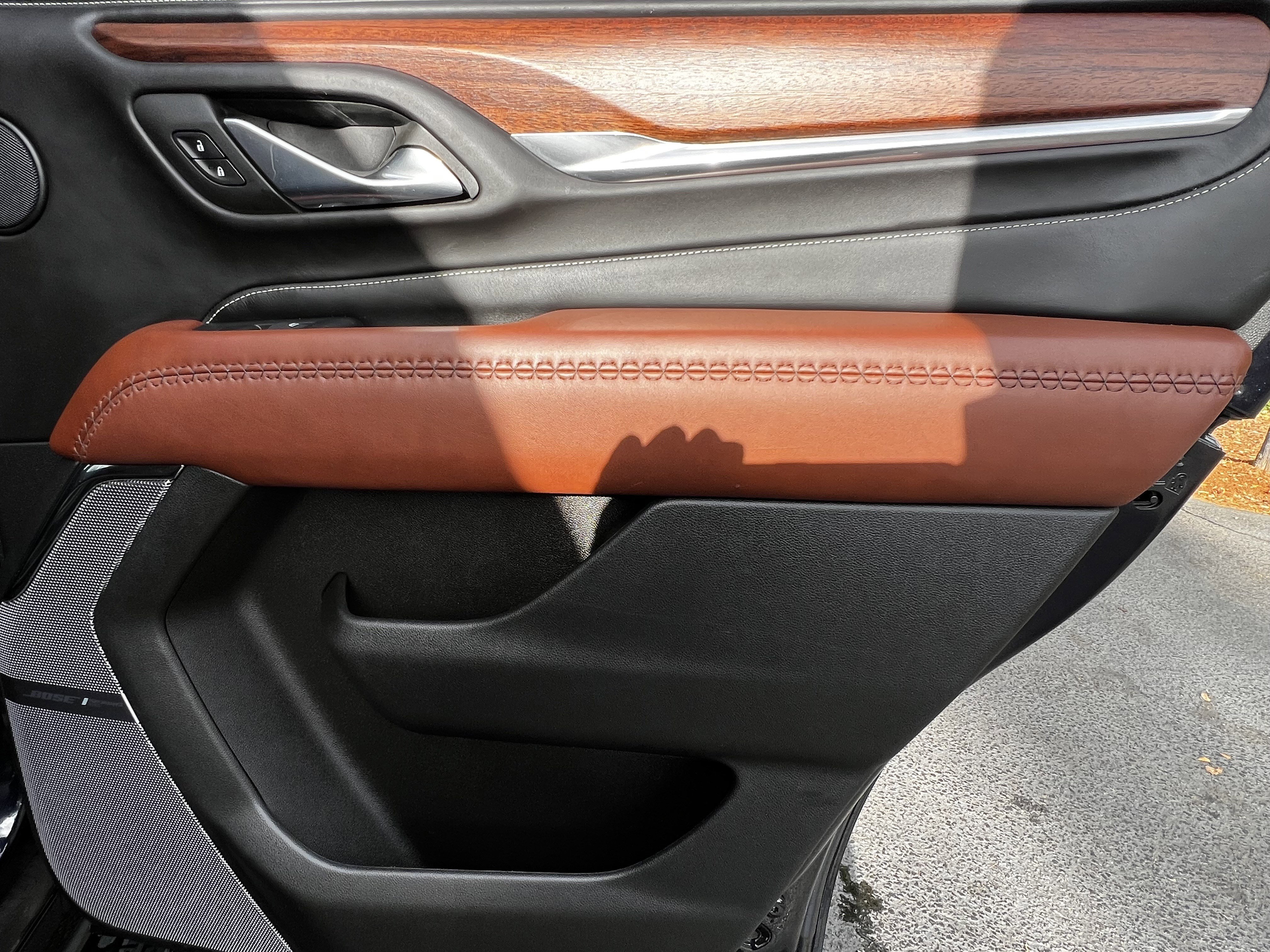 Used 2023 GMC Yukon Denali Ultimate AWD/4WD image 42