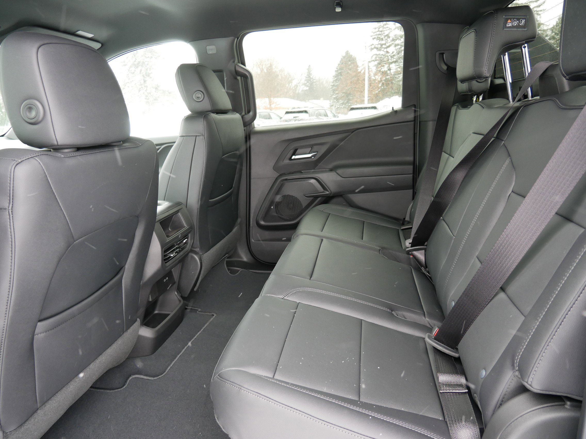 New 2026 Chevrolet Silverado EV W/T w/ LPO, Custom Package image 5