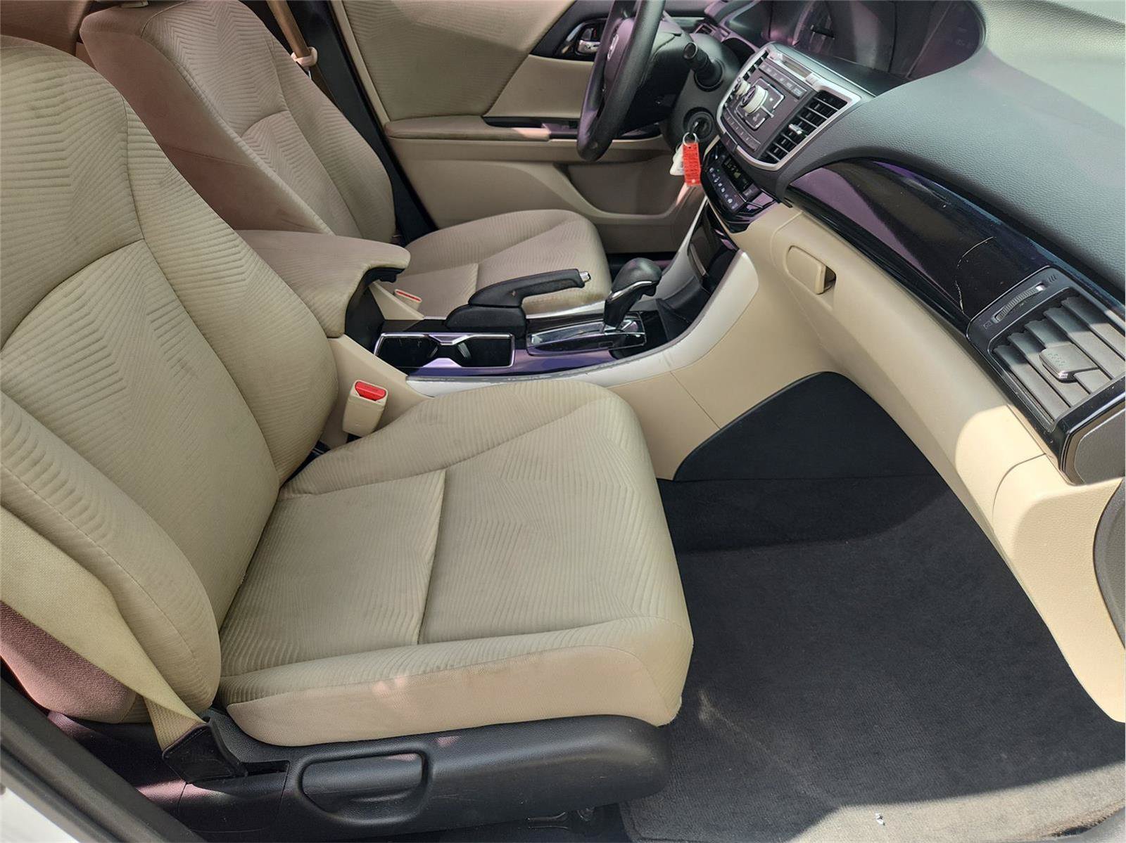 Used 2017 Honda Accord LX image 24