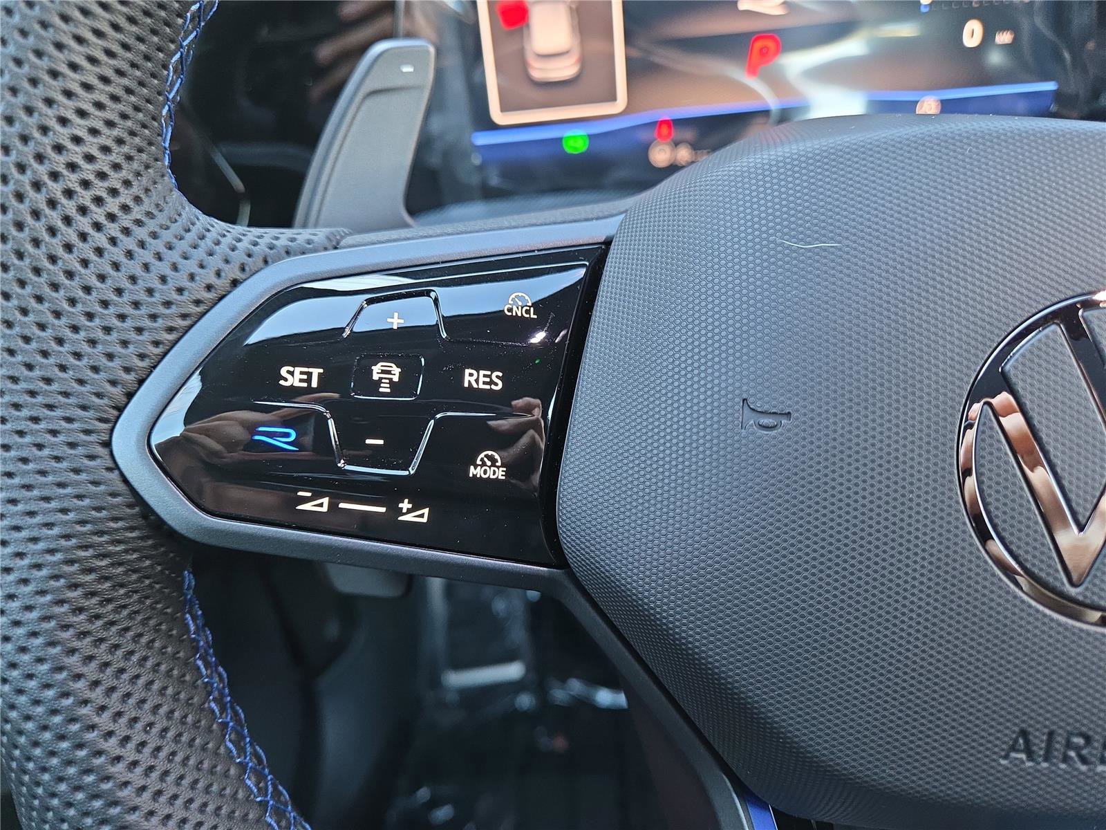 New 2026 Volkswagen Golf image 16