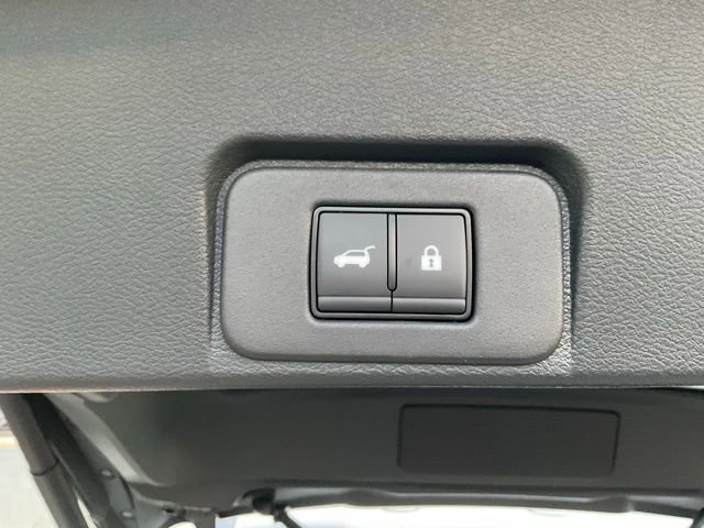 New 2026 Nissan Rogue Platinum w/ Tech Package AWD/4WD image 10