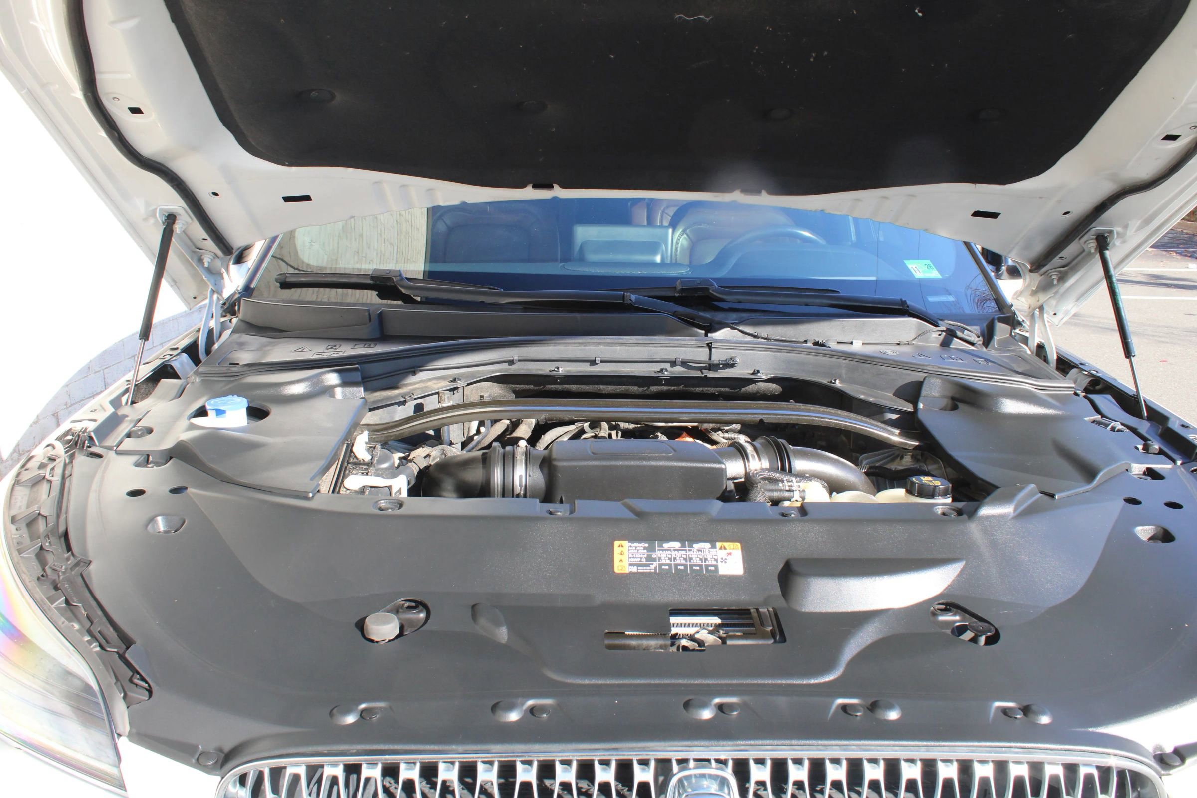 Used 2020 Lincoln Aviator Reserve w/ Equipment Group 201A image 19