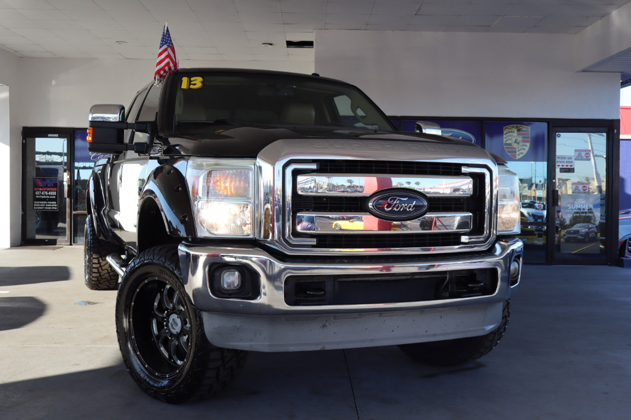 Used 2013 Ford F350 Lariat w/ FX4 Off Road Pkg image 2
