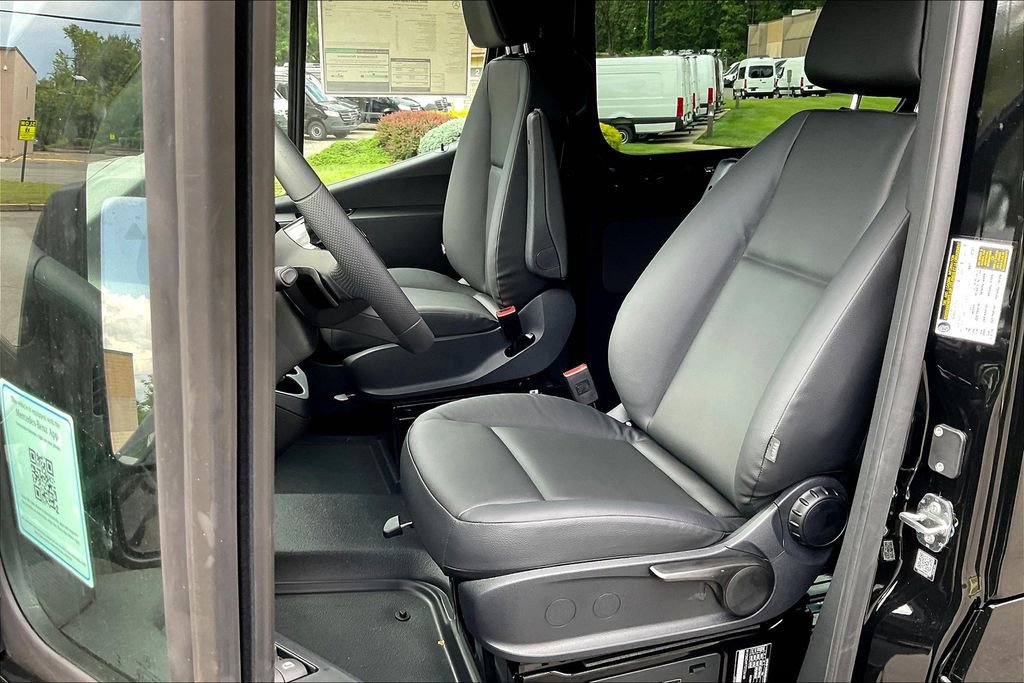New 2025 Mercedes-Benz Sprinter 3500 image 8