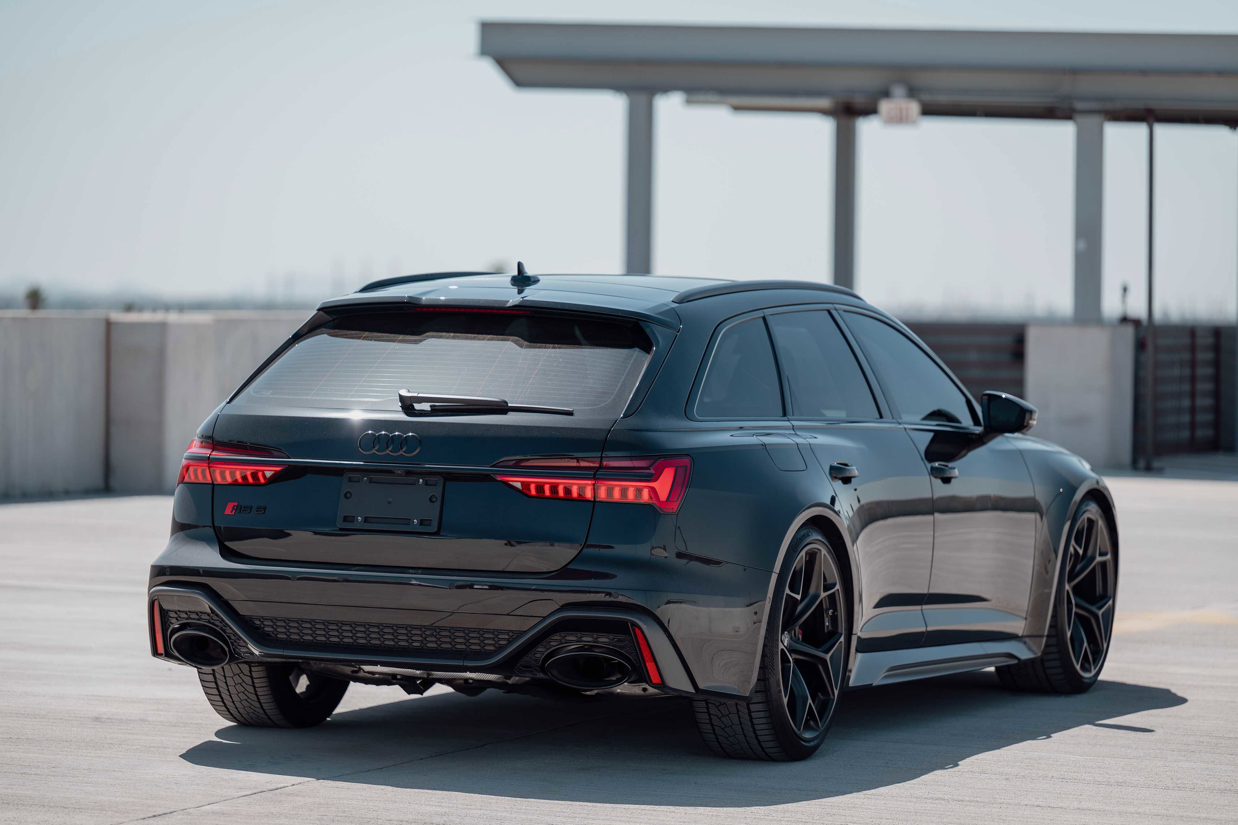 Used 2025 Audi RS 6 performance image 4