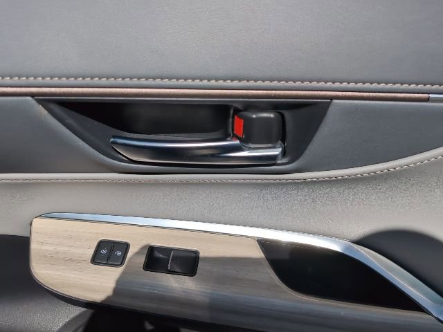 Used 2021 Toyota Venza Limited w/ Advanced Technology Package AWD/4WD image 26