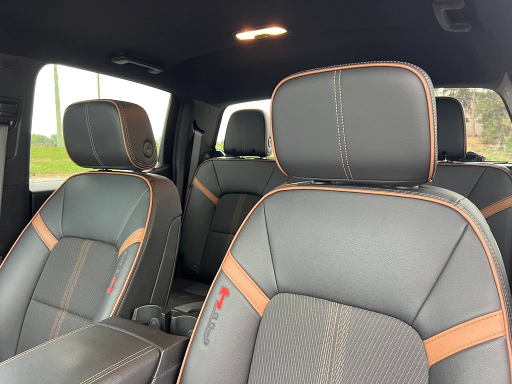 Used 2023 GMC Canyon AT4 AWD/4WD image 16