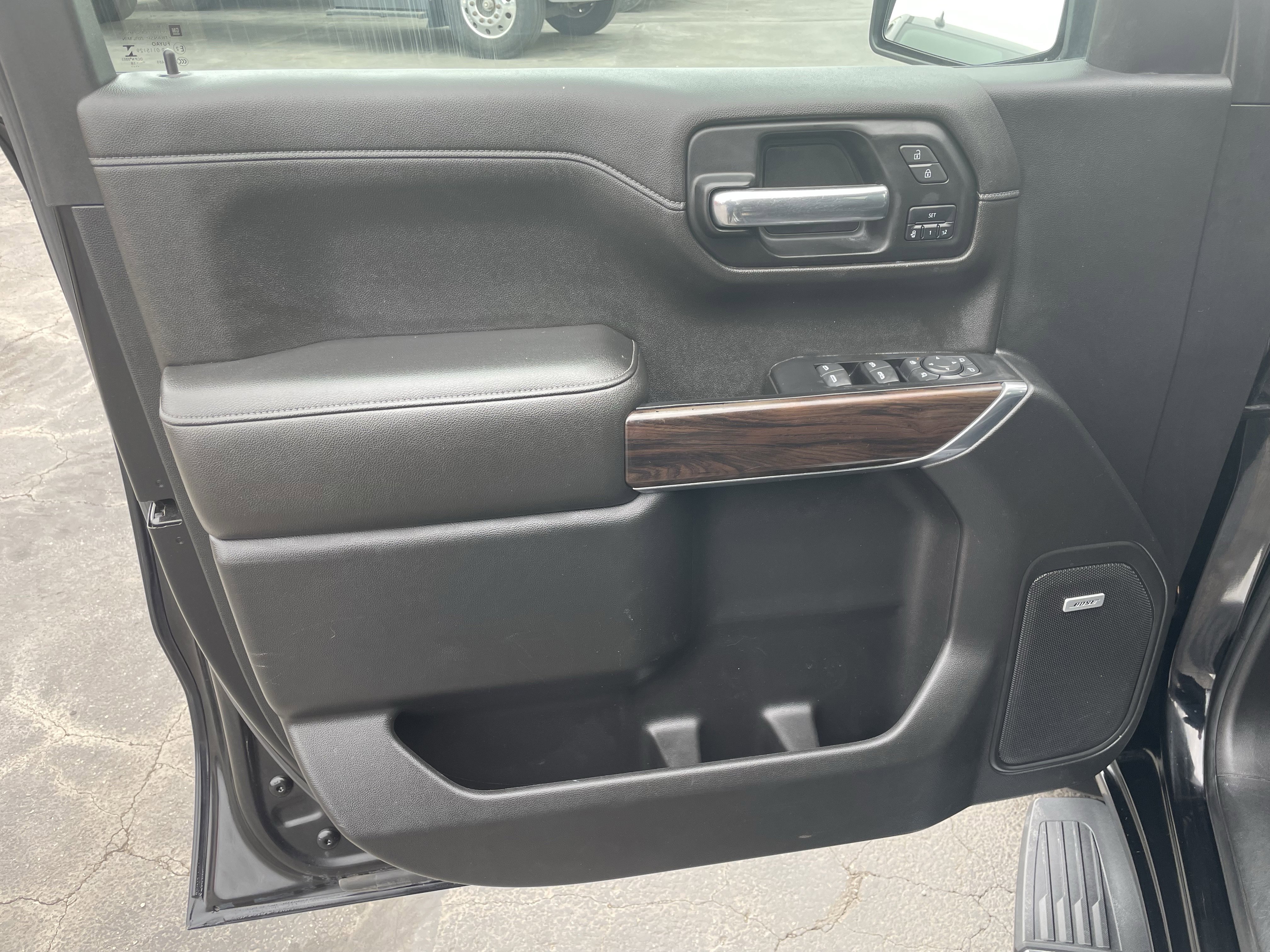 Used 2019 GMC Sierra 1500 SLT w/ SLT Premium Plus Package AWD/4WD image 12