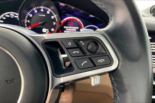 Used 2022 Porsche Cayenne AWD/4WD image 21