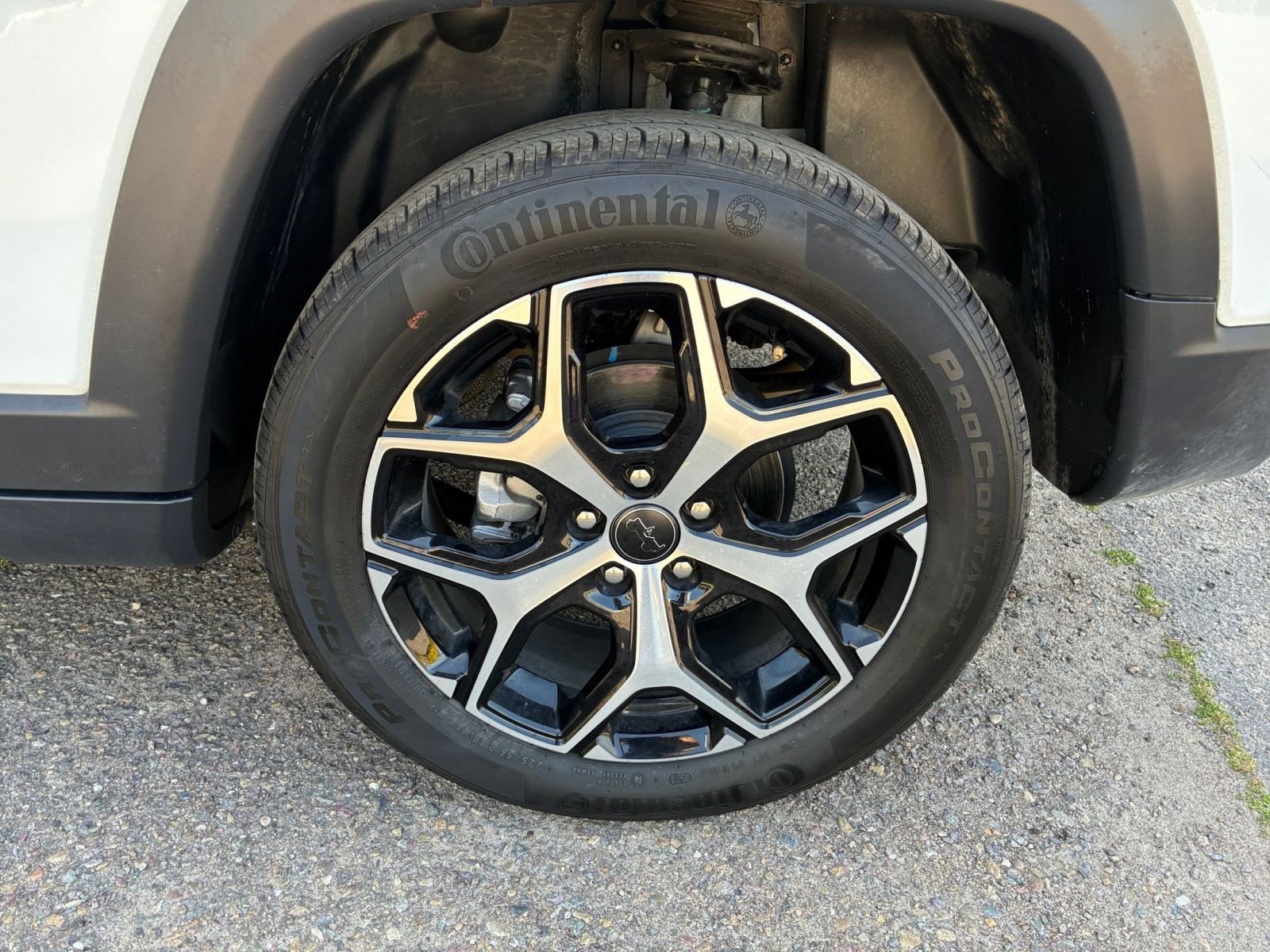 Used 2025 Jeep Compass Limited AWD/4WD image 31