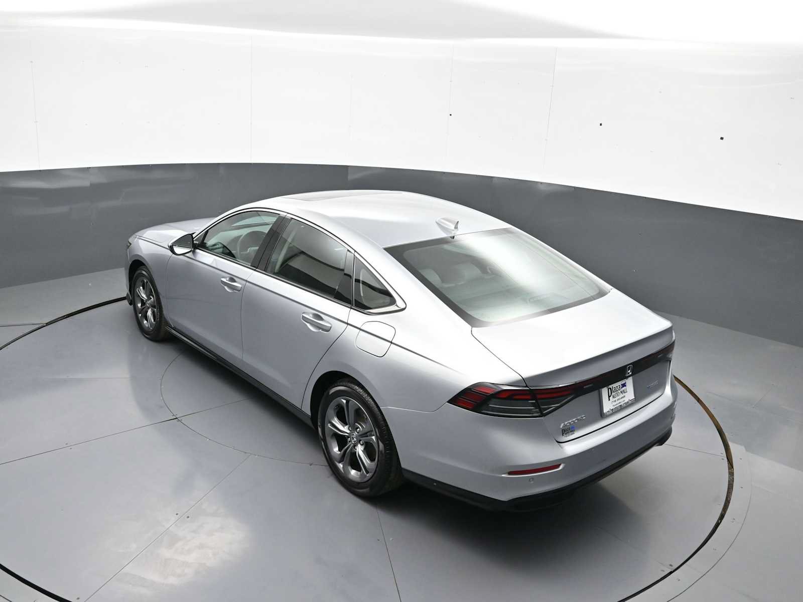 Used 2025 Honda Accord EX-L image 39