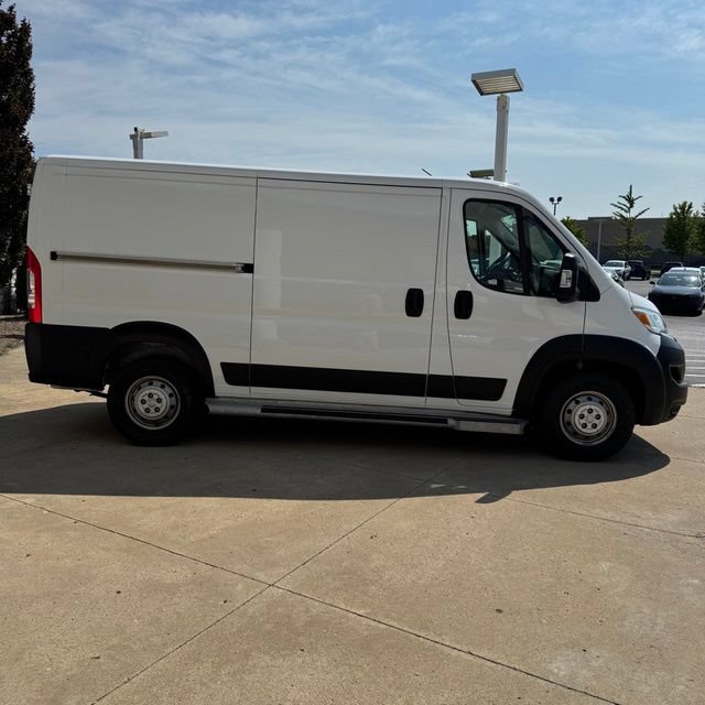Used 2025 RAM ProMaster 2500 w/ U-Haul Equipment Group FWD image 6