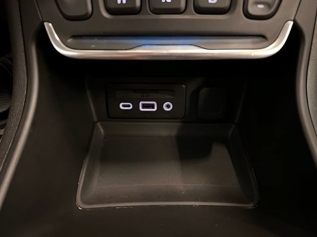 Used 2020 GMC Terrain Denali w/ Denali Premium Package AWD/4WD image 30