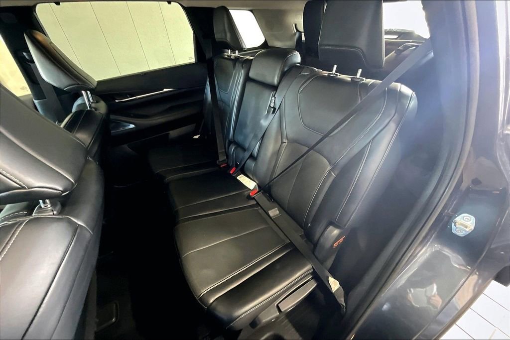Used 2022 INFINITI QX60 Sensory image 15