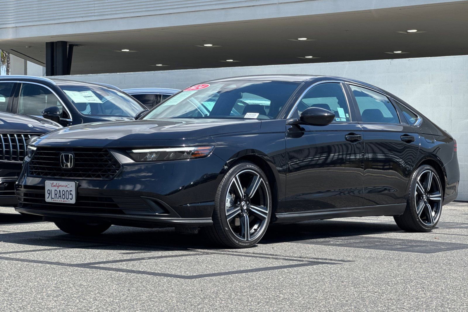 Used 2024 Honda Accord Sport image 8