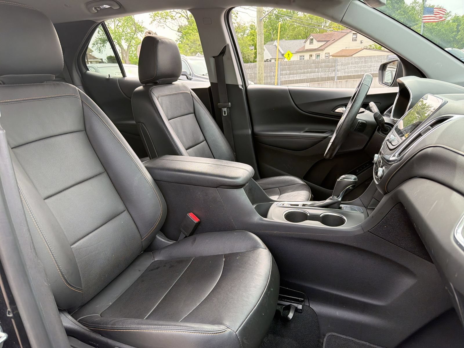 Used 2019 Chevrolet Equinox Premier FWD image 24