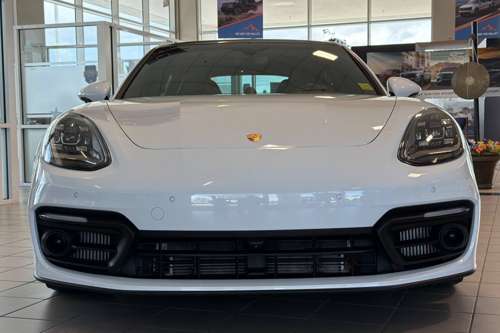Used 2021 Porsche Panamera 4S AWD/4WD image 9