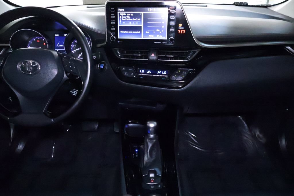 Used 2021 Toyota C-HR Limited image 17