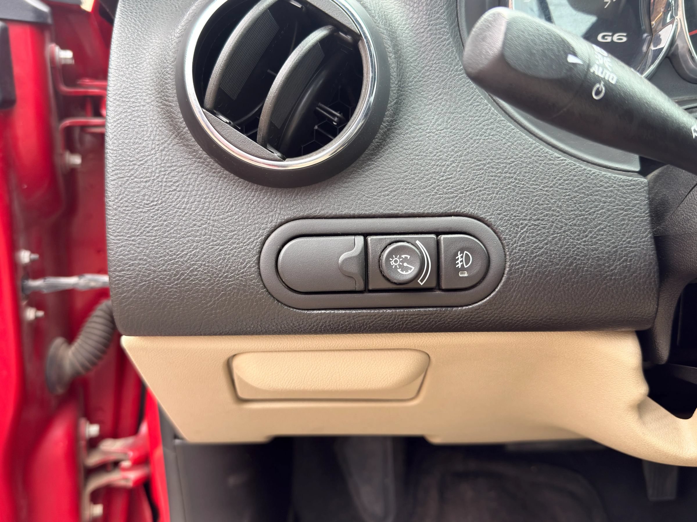 Used 2007 Pontiac G6 GT w/ Sport Package FWD image 19
