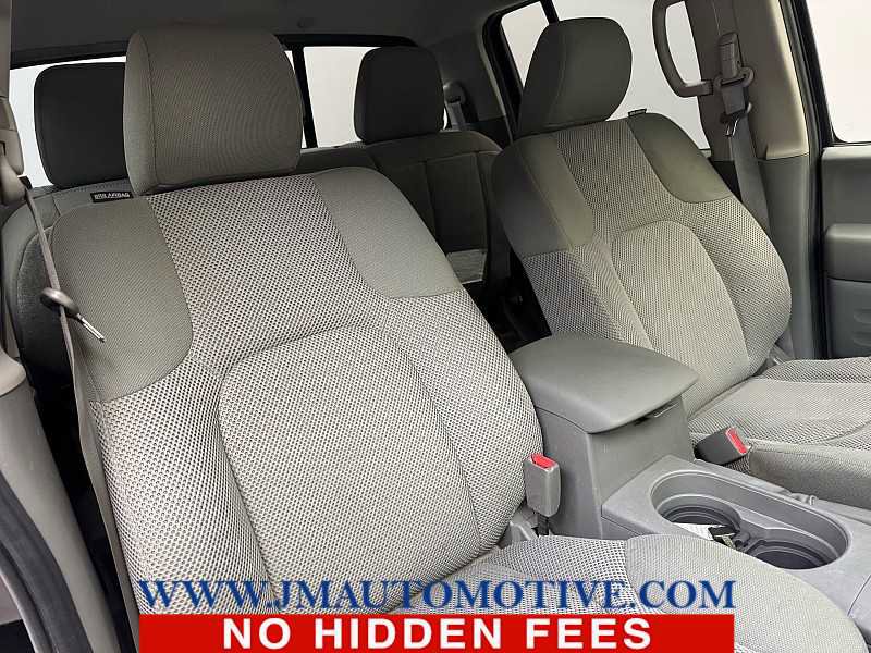 Used 2019 Nissan Frontier SV image 20