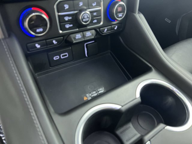 Certified 2024 Chevrolet Tahoe LT w/ Luxury Package AWD/4WD image 36