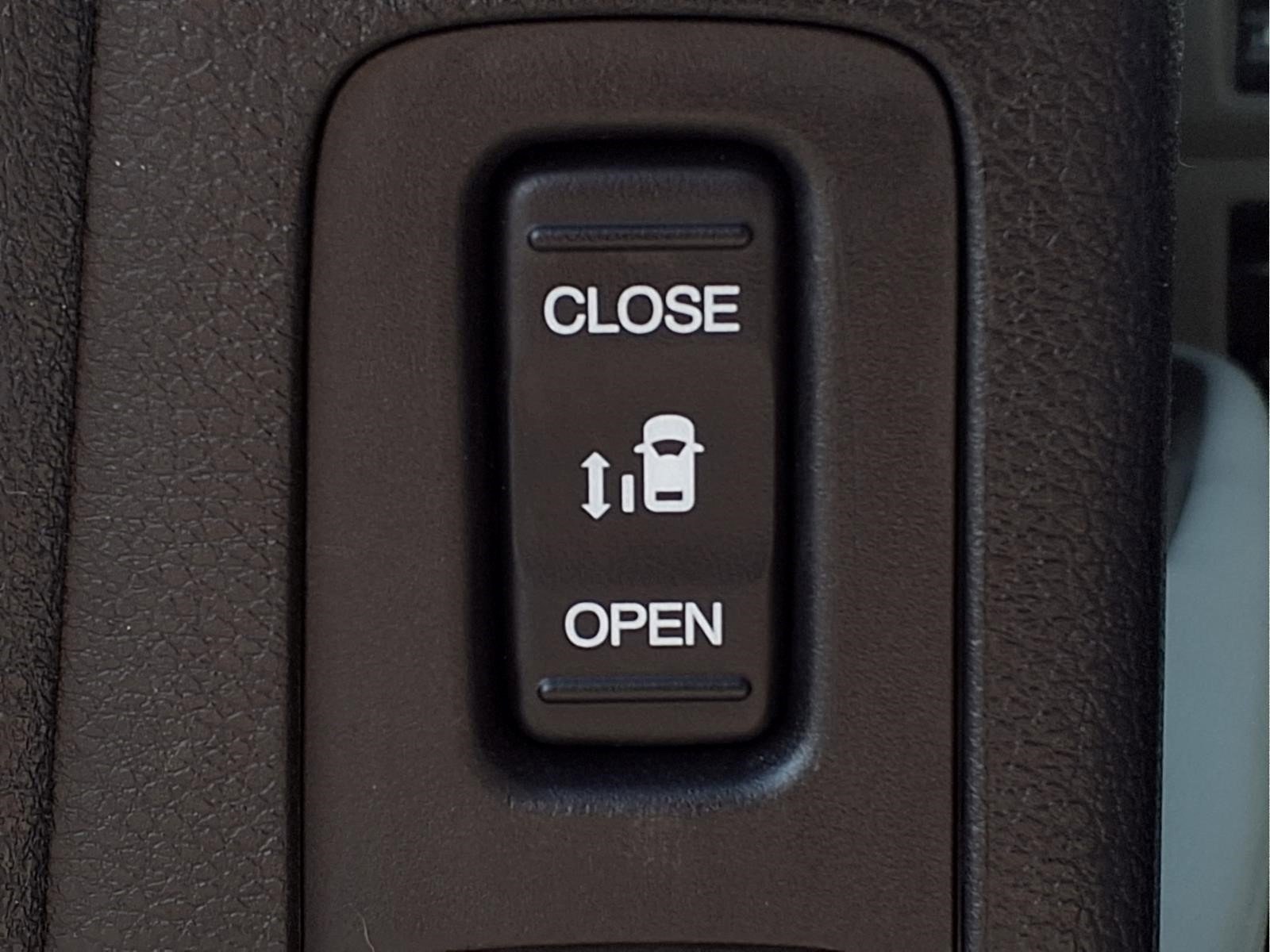 Used 2023 Honda Odyssey EX-L image 15