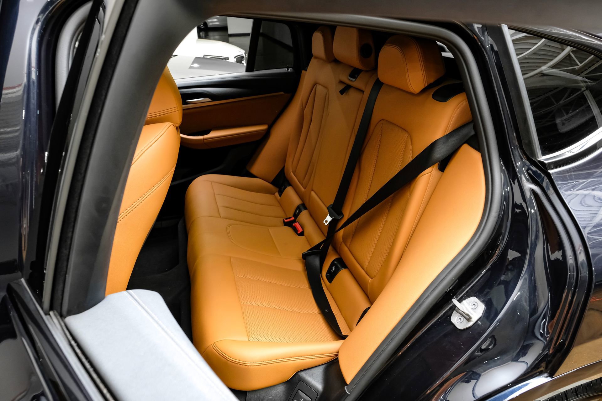 Used 2024 BMW X4 M40i image 42