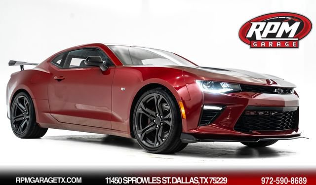 Used 2017 Chevrolet Camaro SS RWD image 1