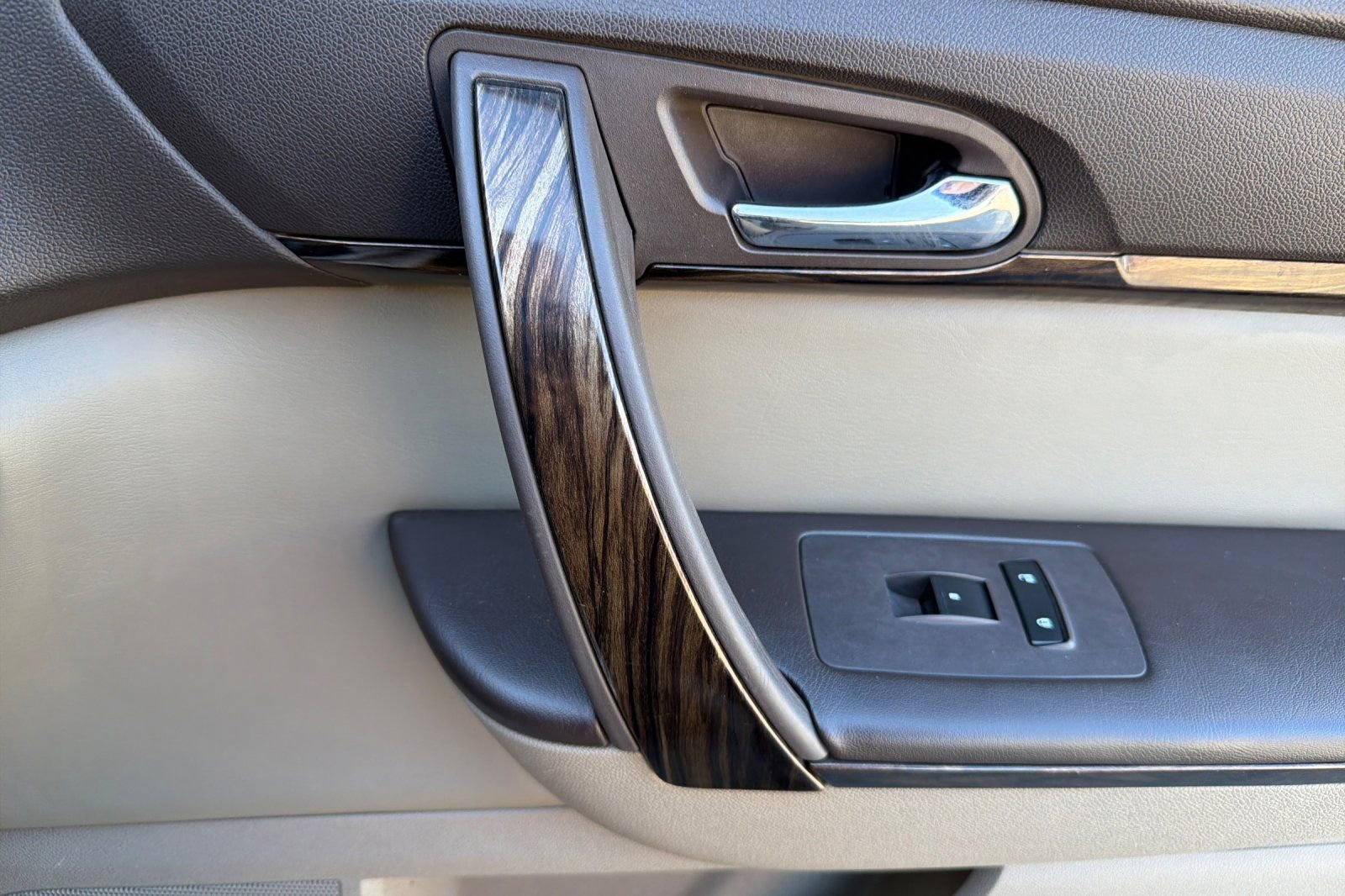 Used 2015 GMC Acadia Denali AWD/4WD image 21