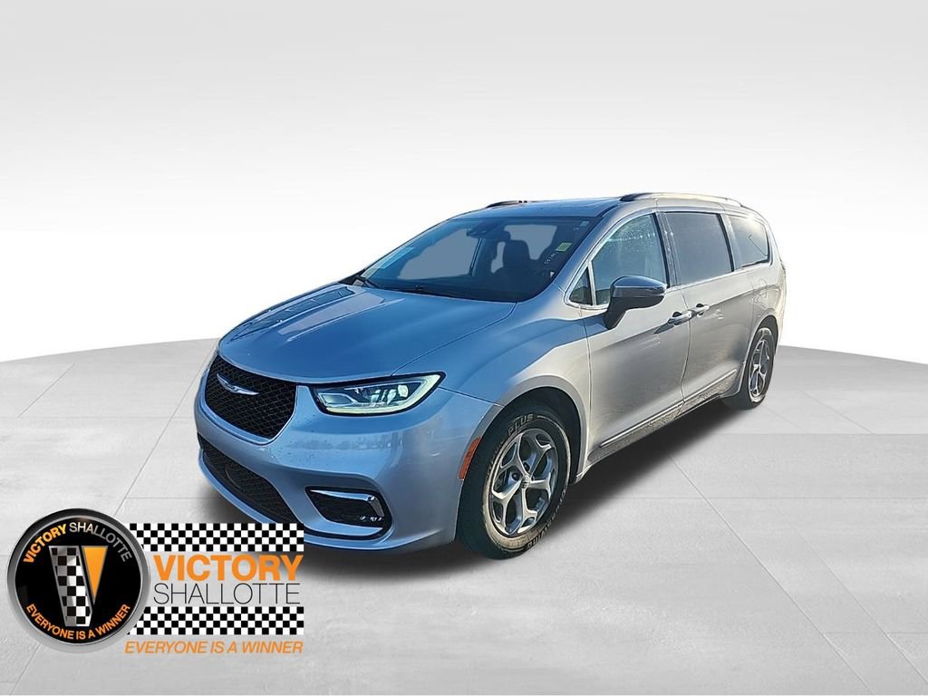 Certified 2023 Chrysler Pacifica Limited image 16