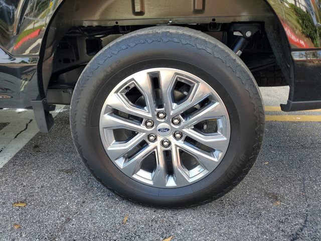 Used 2025 Ford F150 Lariat w/ Equipment Group 501A Mid image 24