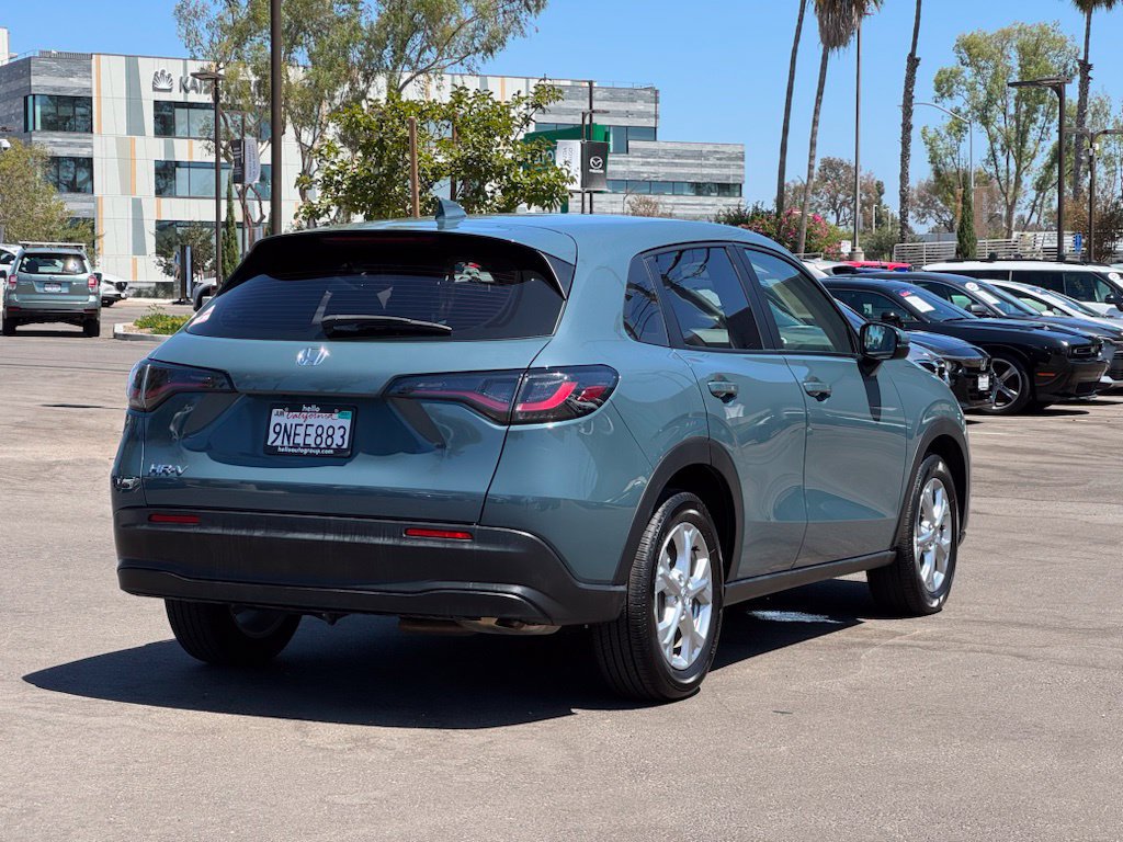 Used 2025 Honda HR-V LX image 31