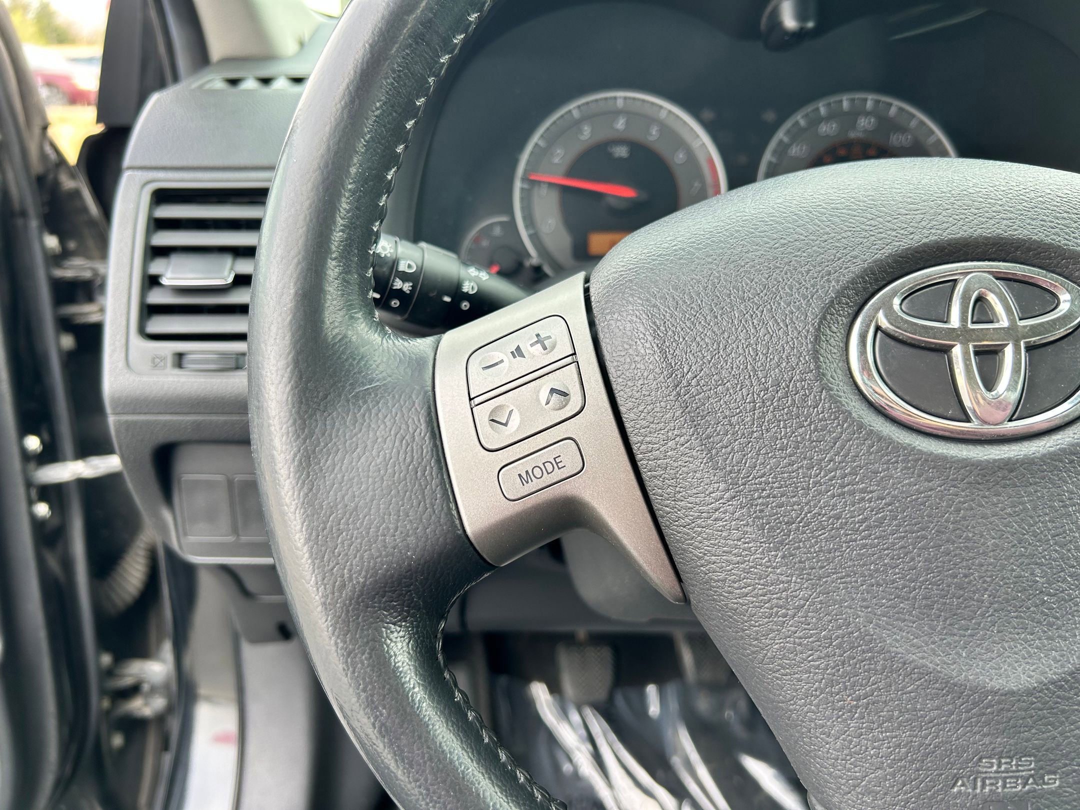 Used 2010 Toyota Corolla S image 14