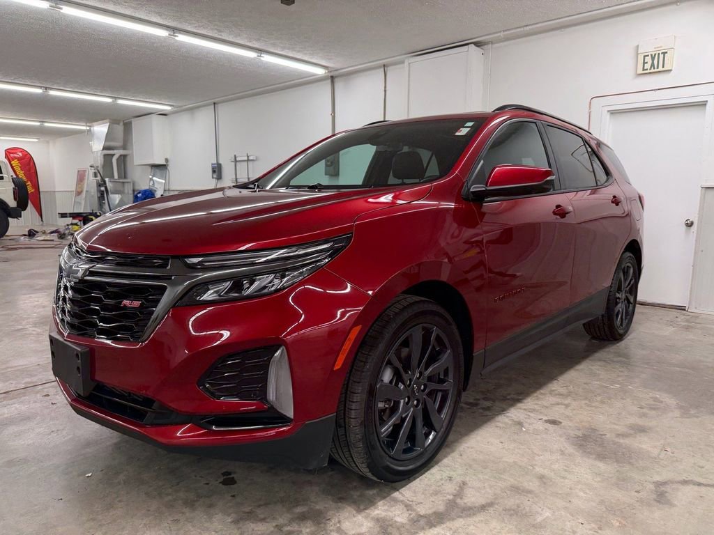 Used 2022 Chevrolet Equinox RS w/ Infotainment Package