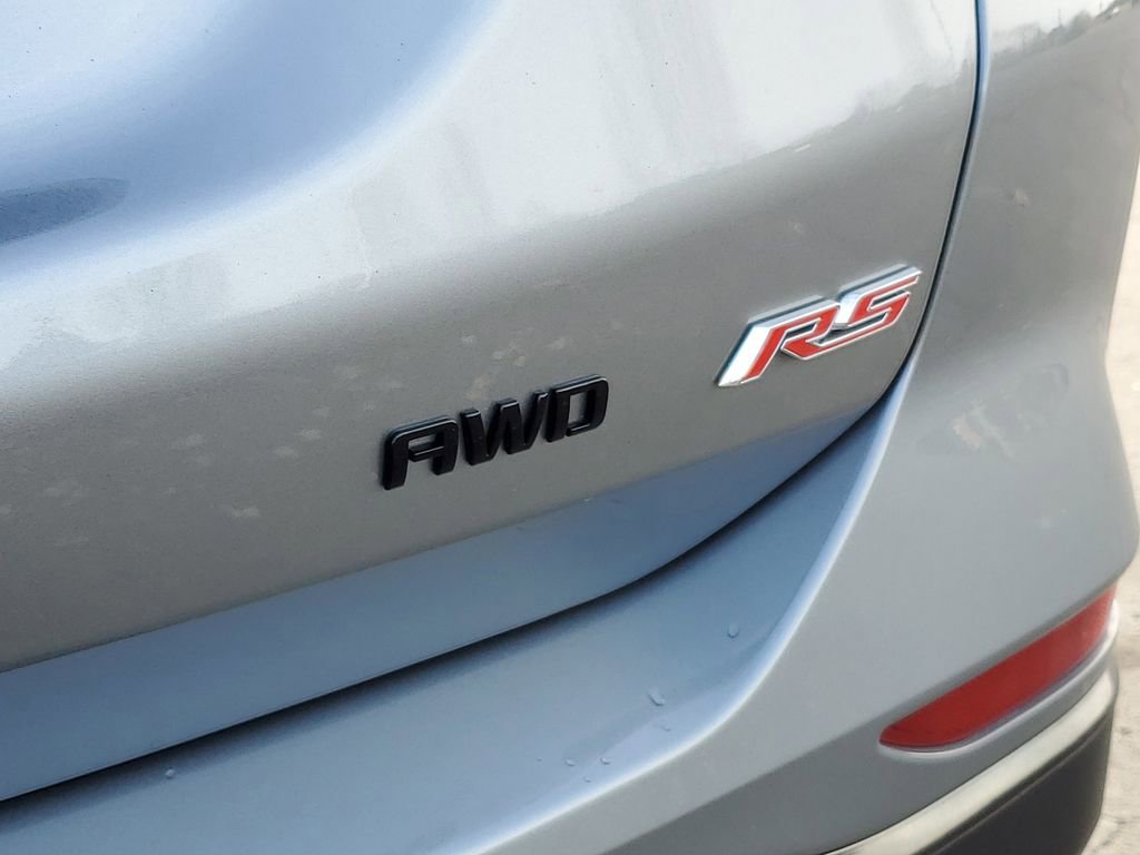 Used 2023 Chevrolet Equinox RS w/ RS Leather Package image 37