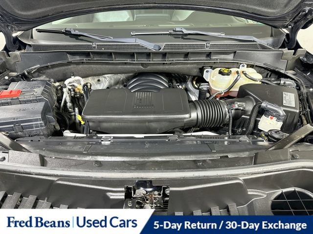 Used 2021 GMC Yukon SLT w/ SLT Premium Package AWD/4WD image 39