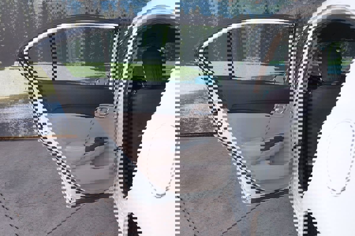 Used 2015 Honda Civic LX image 31