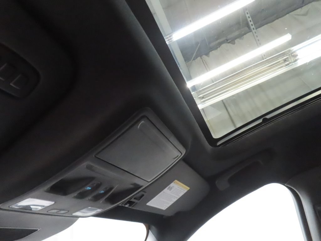 Used 2023 Ford Escape ST-Line Elite w/ Premium Technology Package AWD/4WD image 25