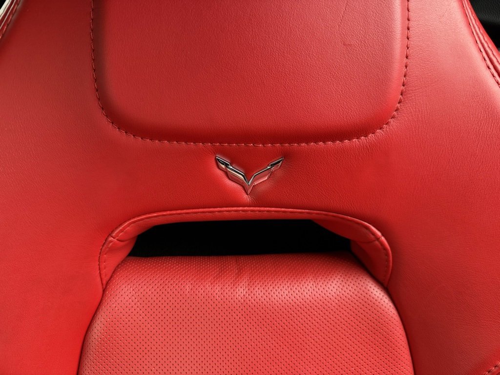 Used 2015 Chevrolet Corvette Stingray Z51 w/ 3LT Preferred Equipment Group image 17