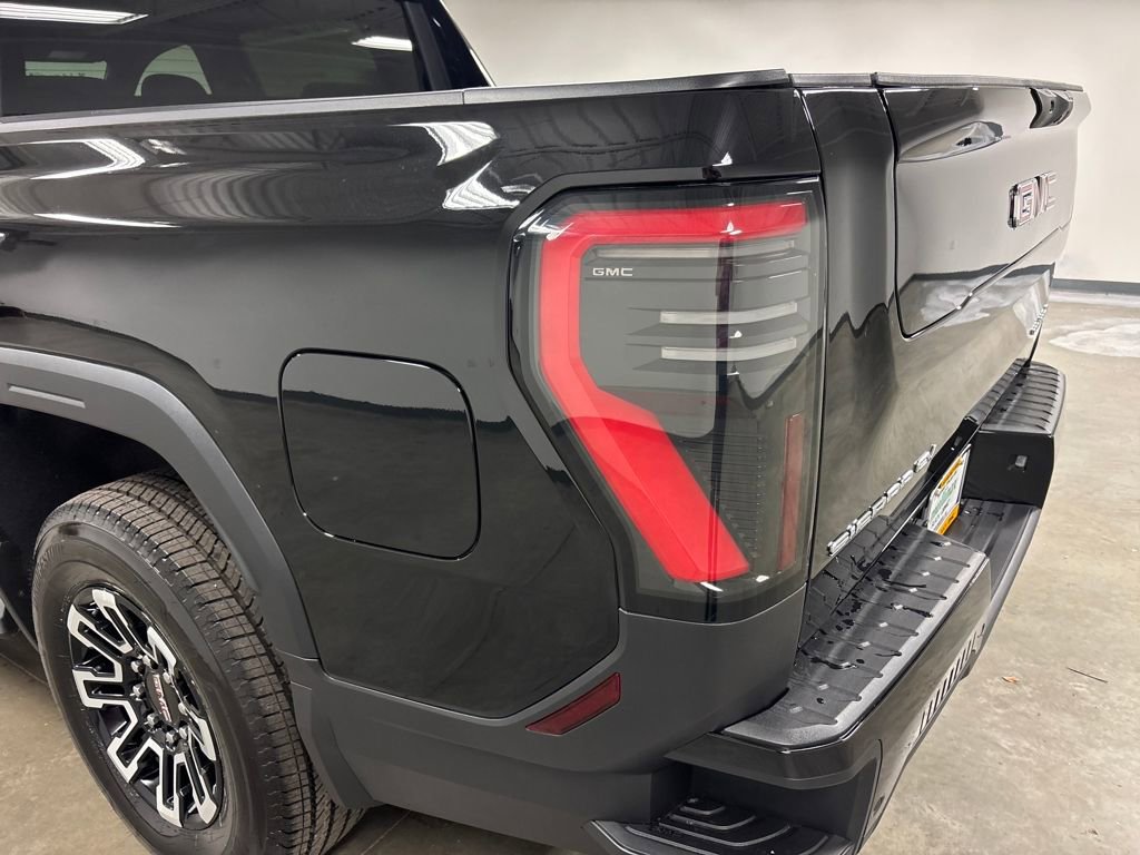 New 2026 GMC Sierra EV Elevation image 17