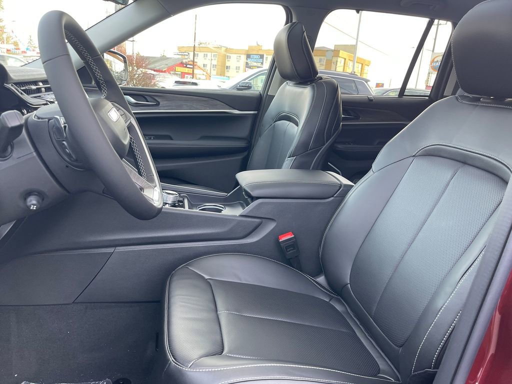 New 2024 Jeep Grand Cherokee Limited 4xe w/ Luxury Tech Group II AWD/4WD image 17