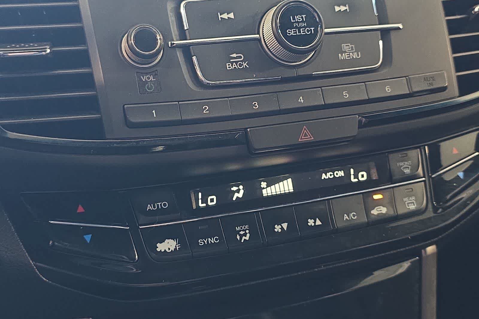Used 2017 Honda Accord Sport image 21
