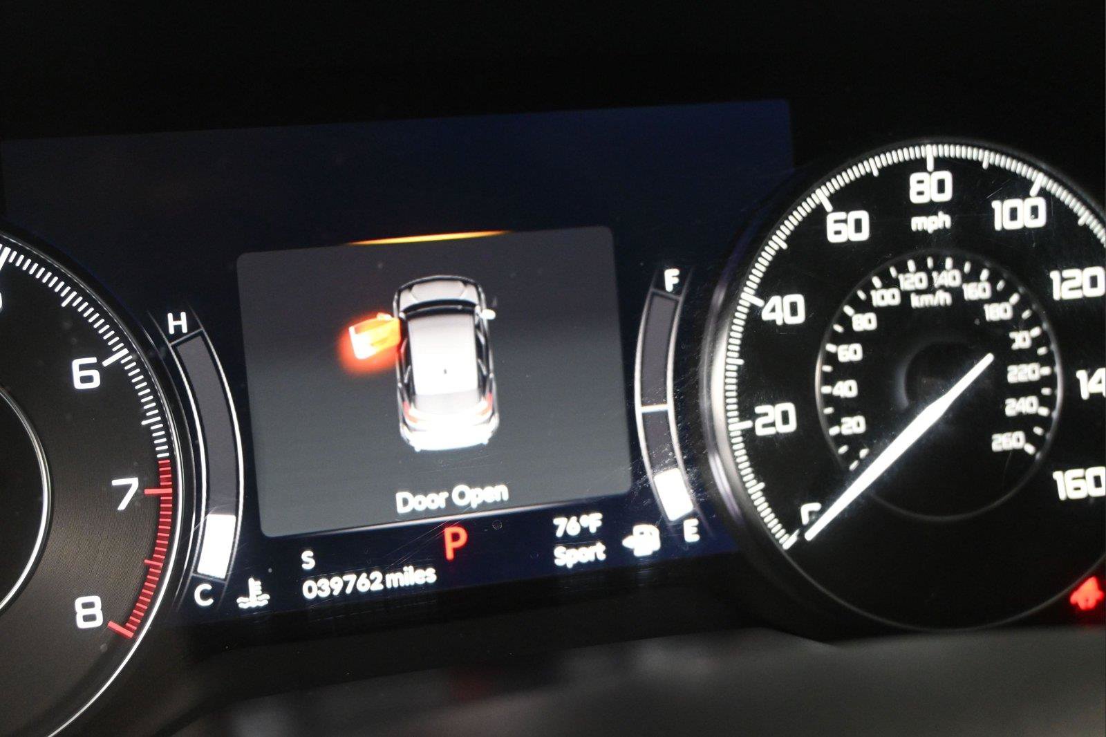 Used 2020 Acura RDX w/ Technology Package AWD/4WD image 3