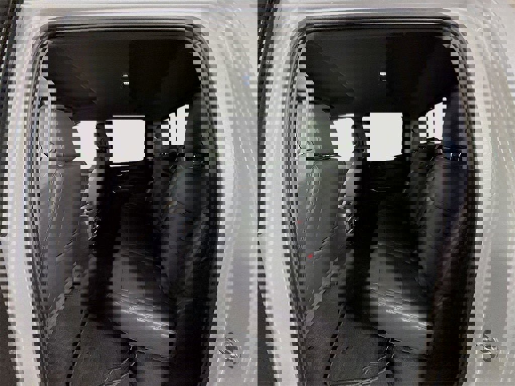 Used 2019 GMC Sierra 1500 SLT w/ SLT Premium Package image 16