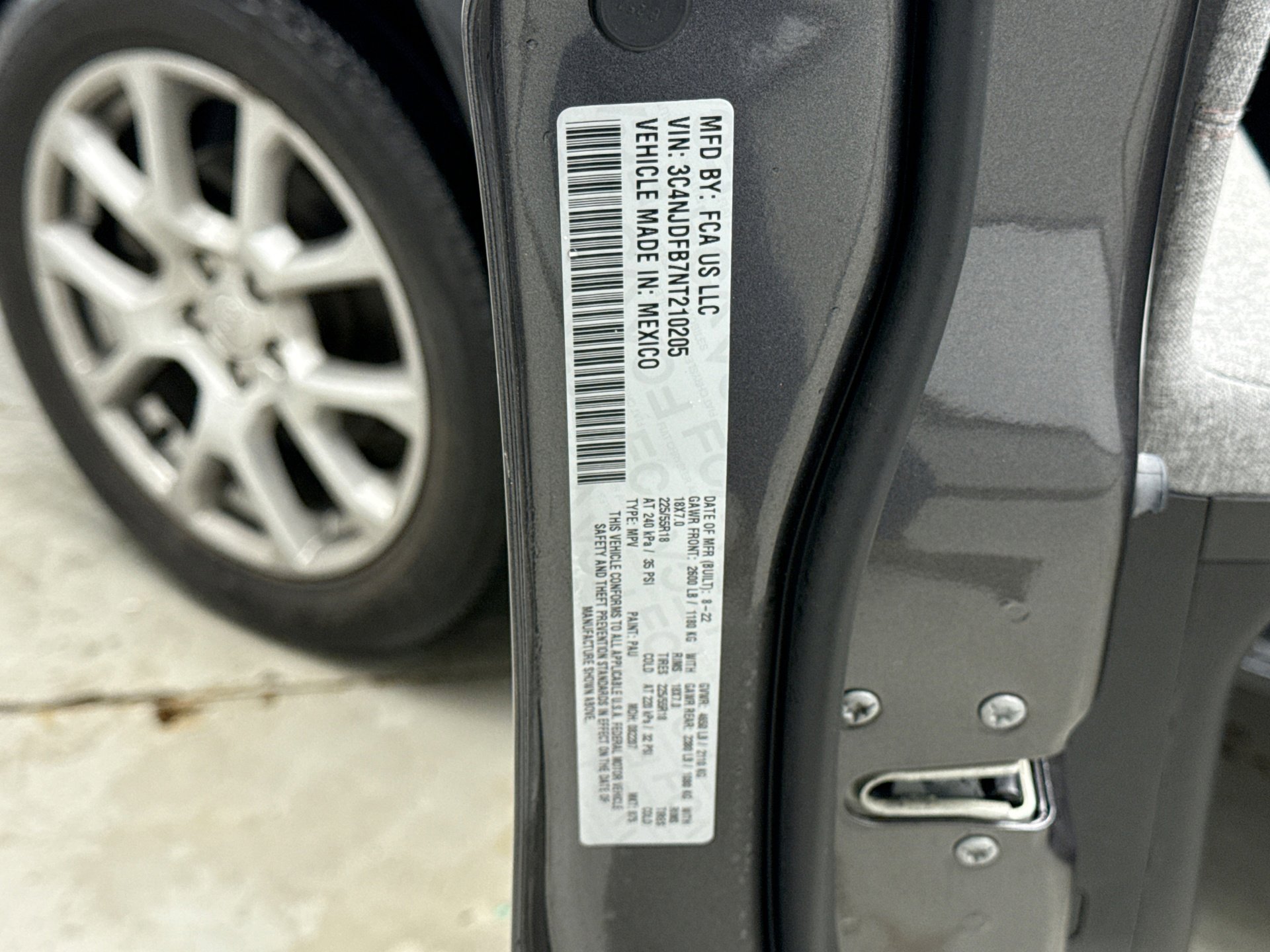 Used 2022 Jeep Compass Latitude image 13